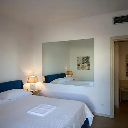 Masseria Torre Del Diamante 컨트리하우스 토레깐느